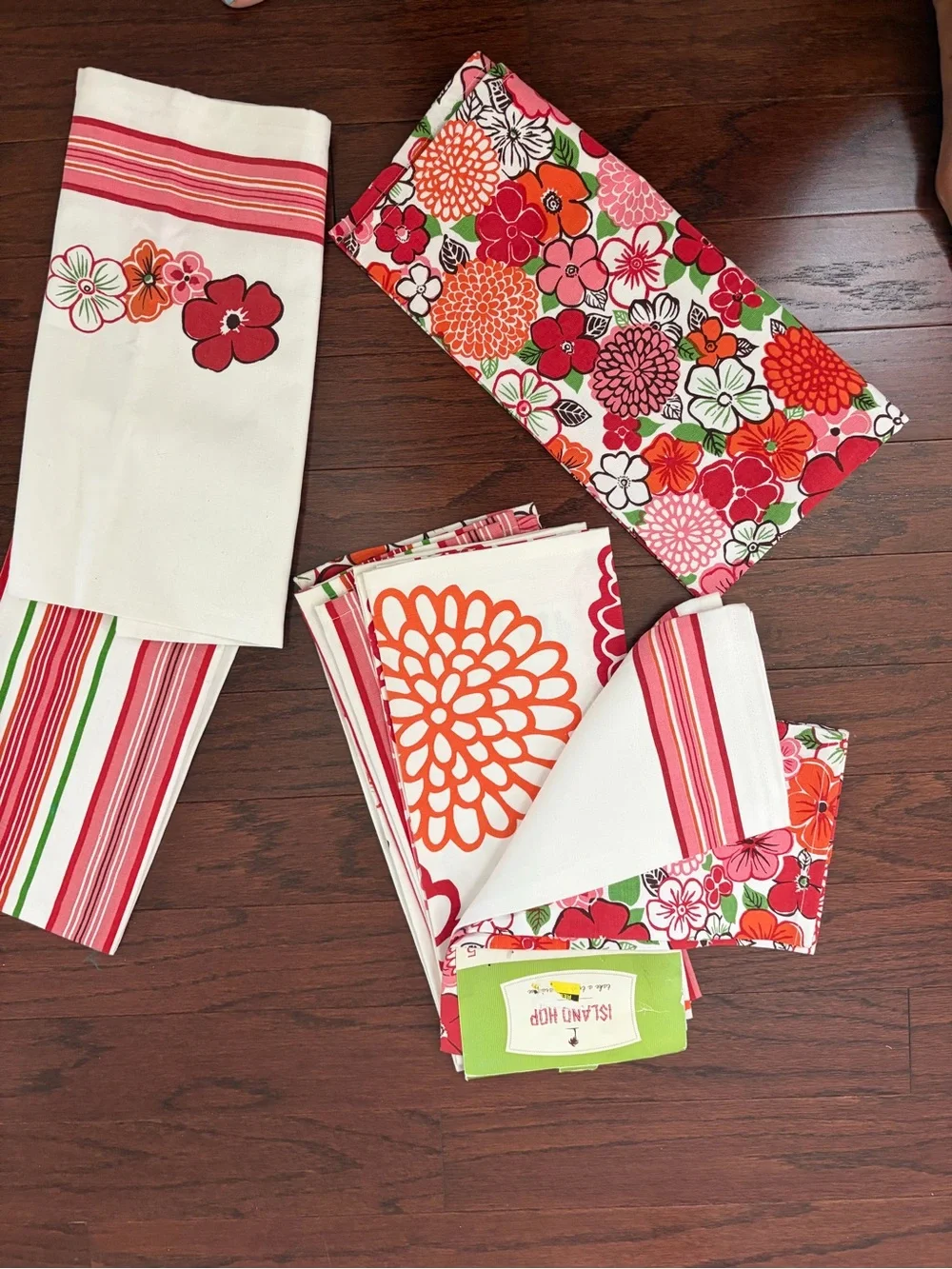 NEW 8 Martha Stewart Everday Floral & Stripe Kitchen Dish Towels